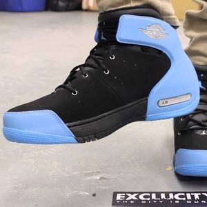 RARE metallic Carmelo air jordan 1.5 shoes